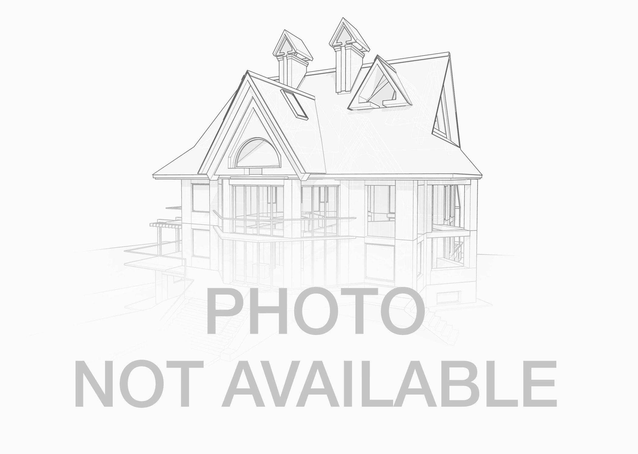 2360 Sutton Lane 